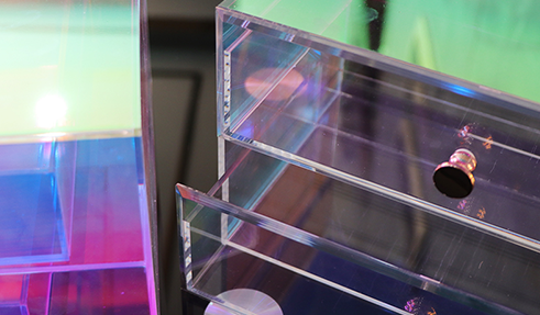 How Thick Should Acrylic Be for a Display Case?