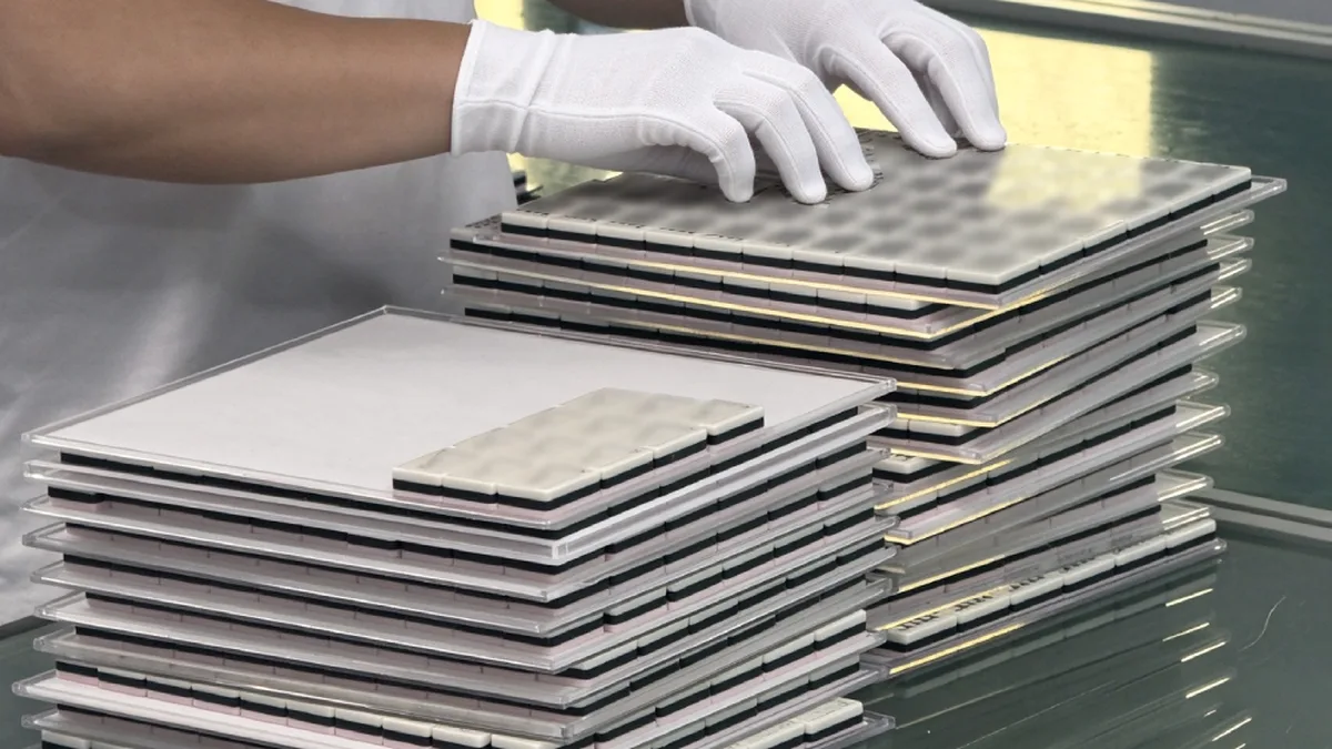 Complete set verification of a custom acrylic mahjong tile set