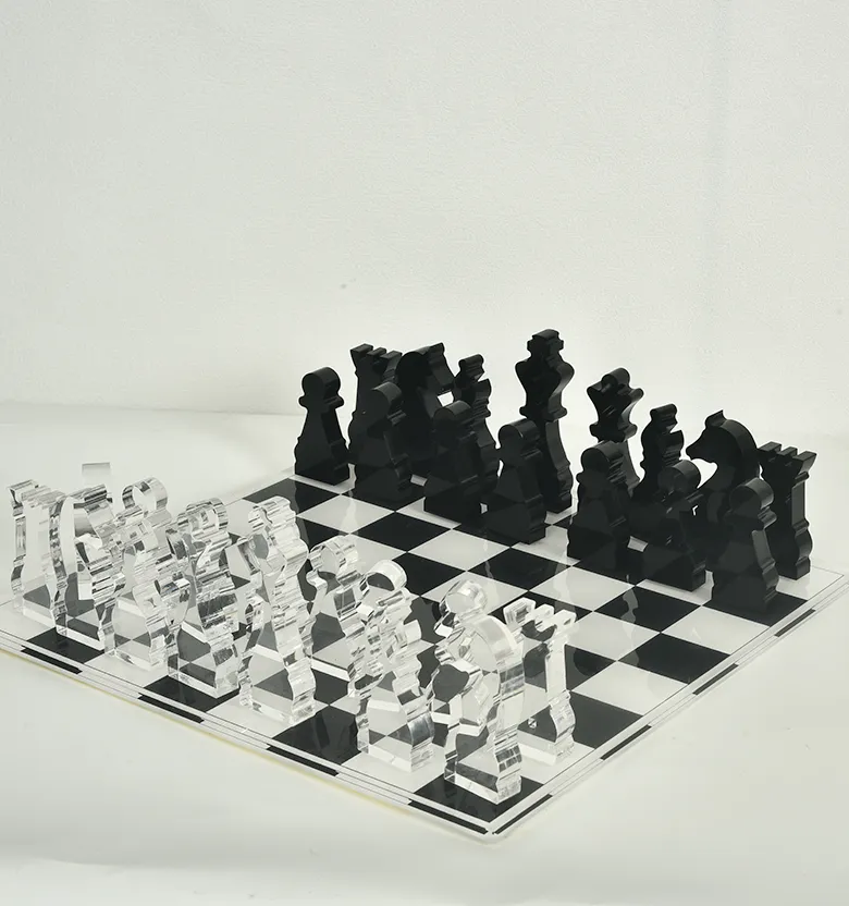 Acrylic-Chess-Set2.webp
