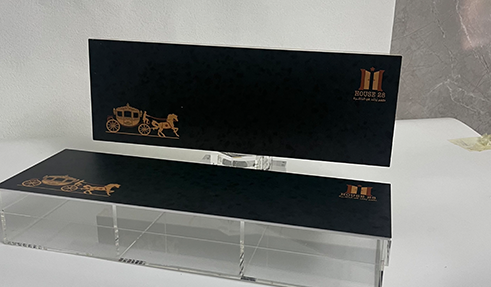 acrylic display case.png